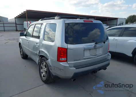 2010 Honda Pilot Touring z USA, uszkodzony, nr VIN 5FNYF3H95AB013688